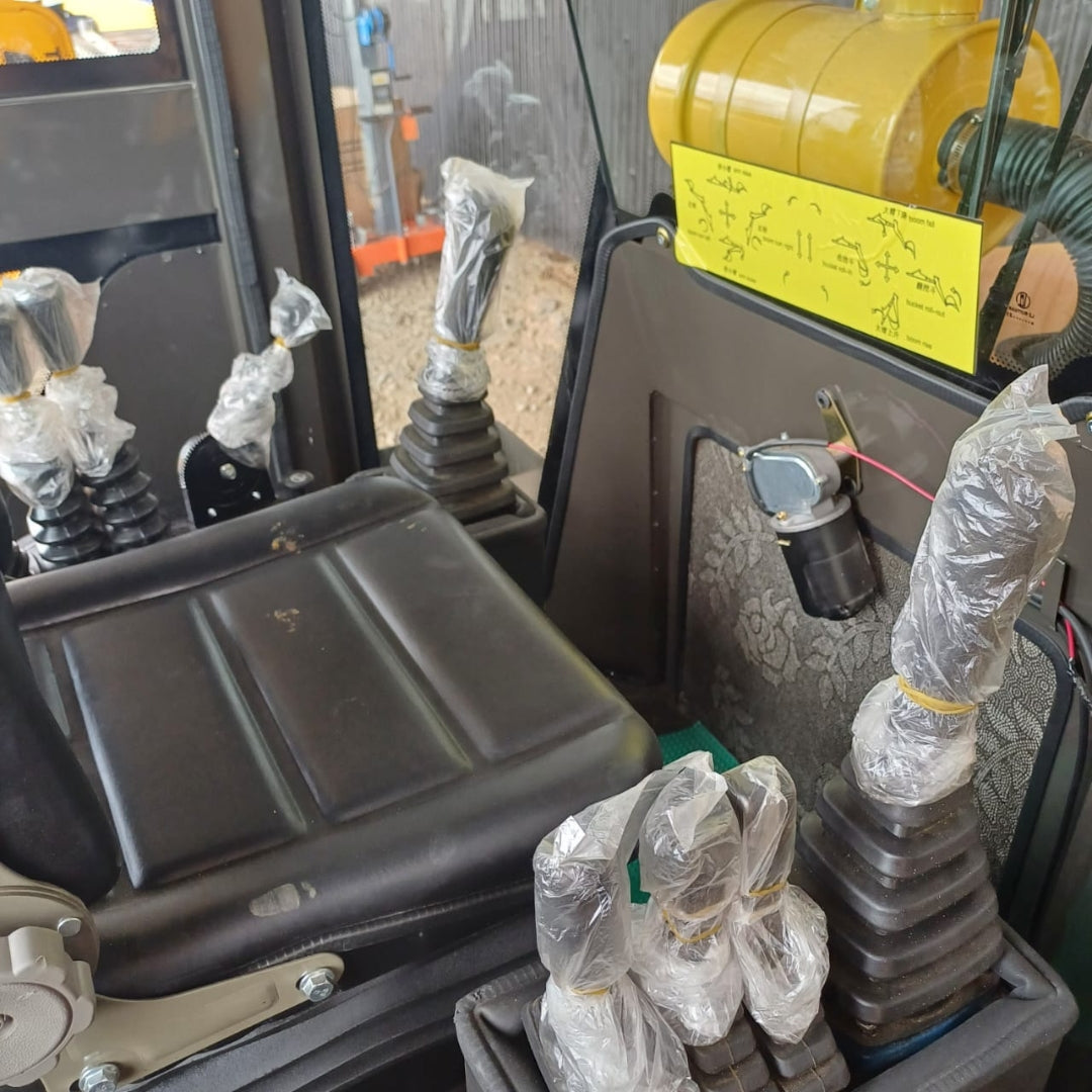 Retroexcavadora Pro Carga 2000 Kg A/C Turbo