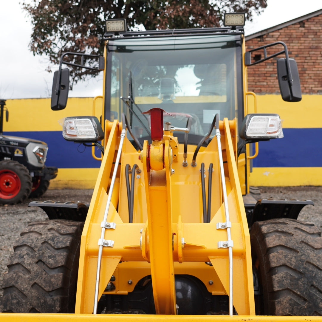 Cargador Frontal Bajo Carga 1000 Kg