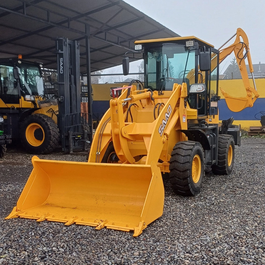 Retroexcavadora Pro Carga 2000 Kg A/C Turbo