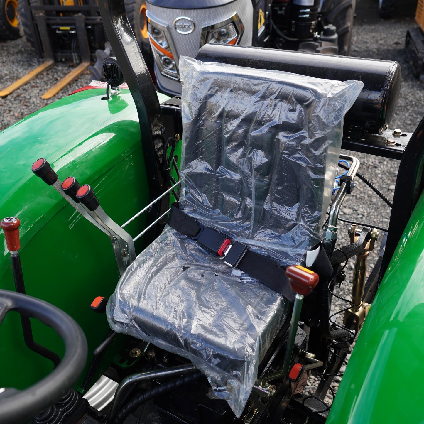 Tractor 4x4 Techo 70 HP Turbo