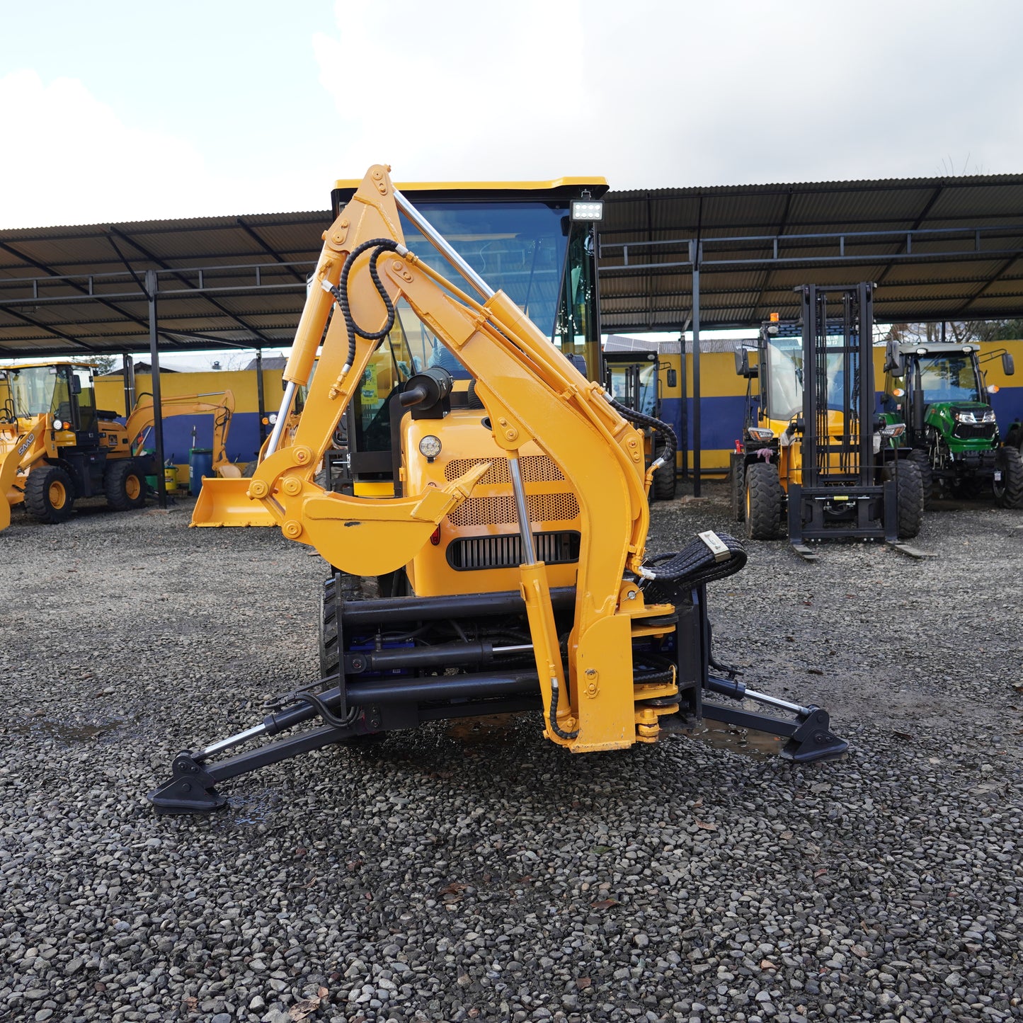 Retroexcavadora Work Carga 1000 Kg