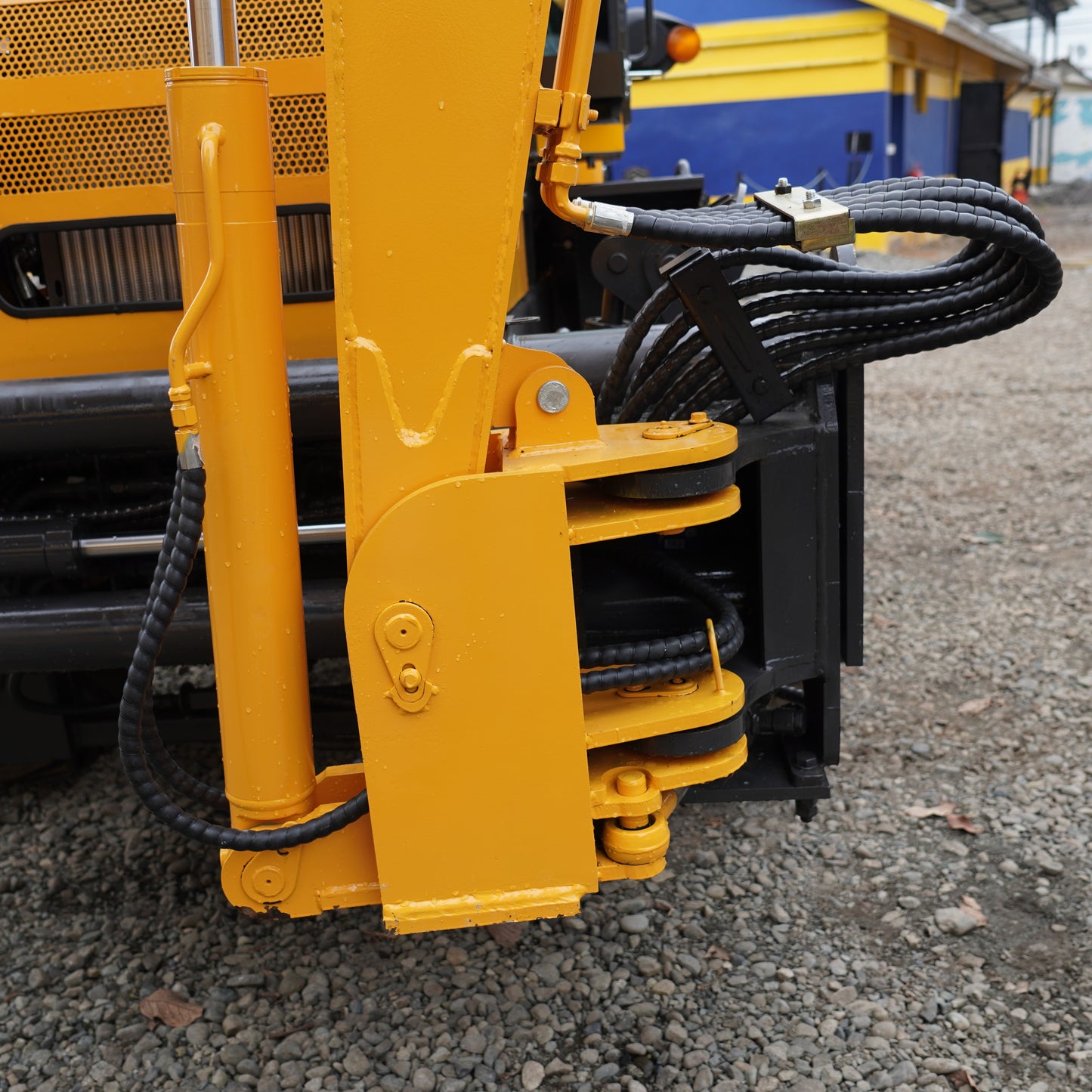 Retroexcavadora Work Carga 2000 Kg Turbo