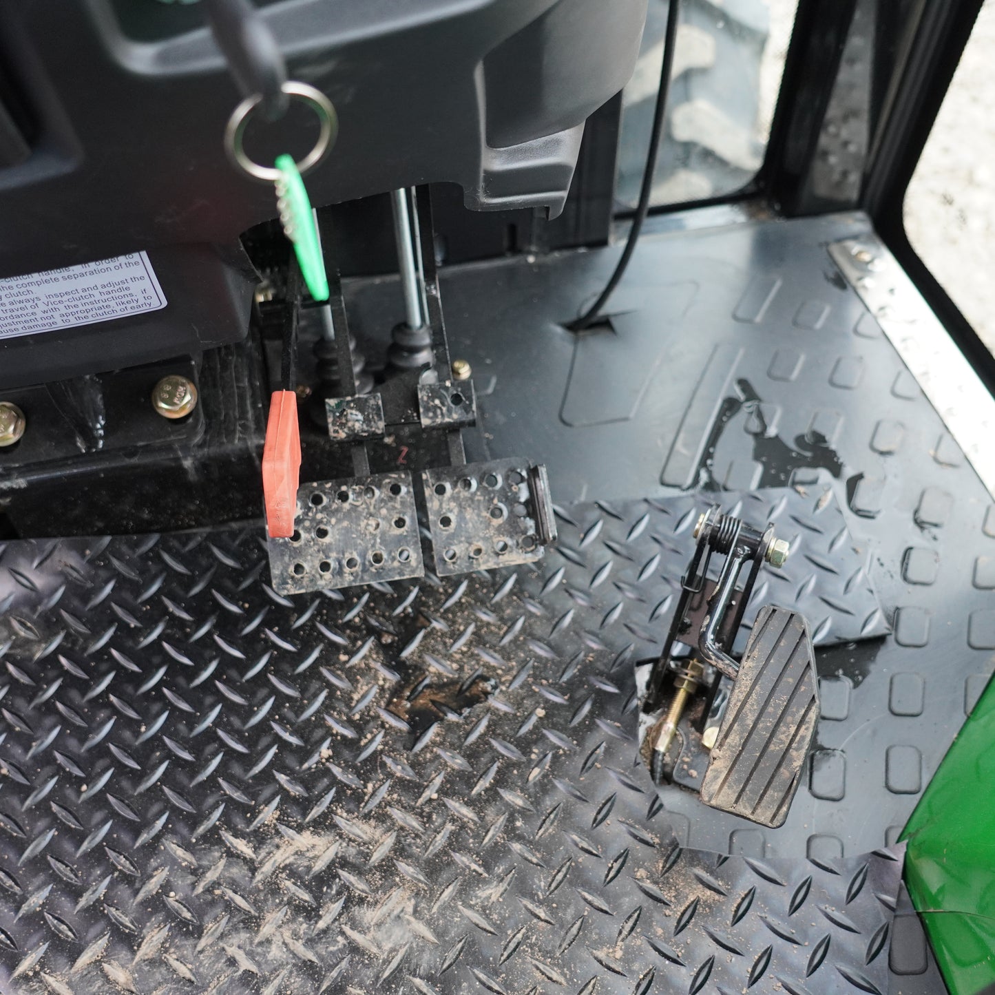 Tractor 4x4 Cabinado 50 HP