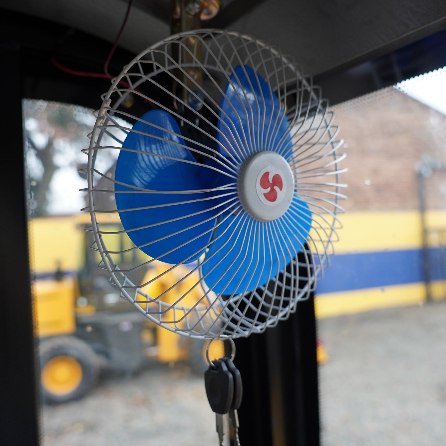 Grúa Horquilla 4x4 Carga 3000 Kg, 3m