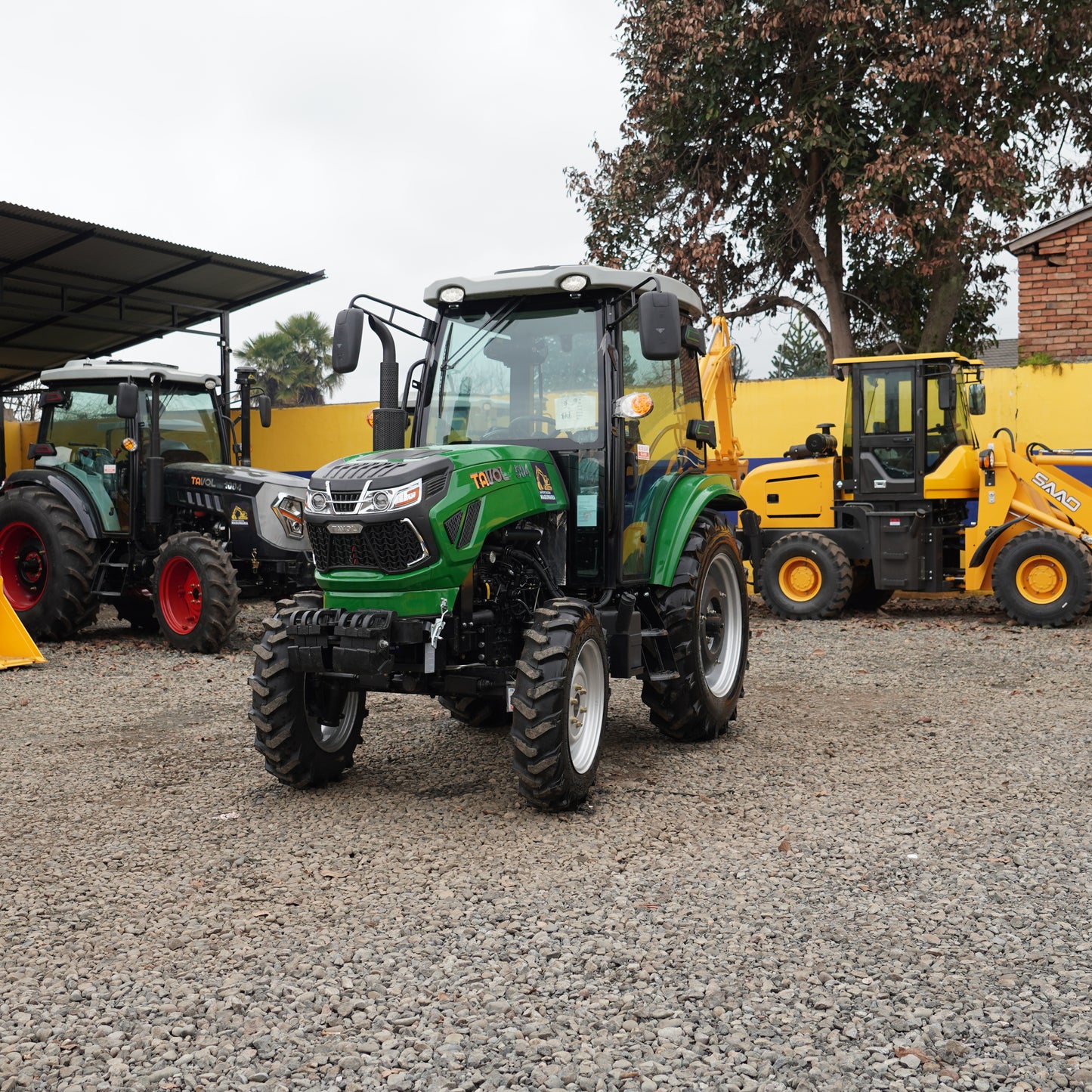 Tractor 4x4 Cabinado 50 HP