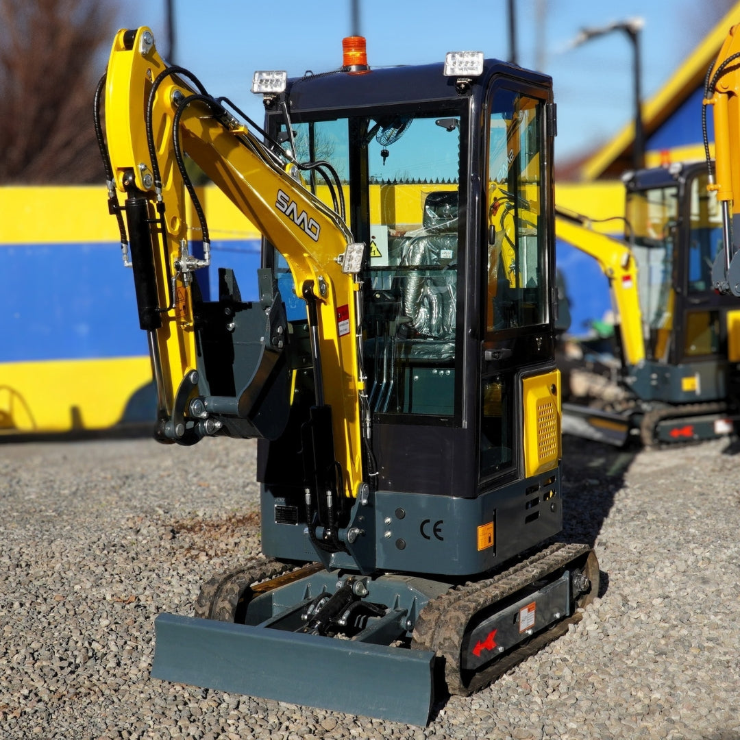 Miniexcavadora SE17 Con Cabina Enfriada Por Agua