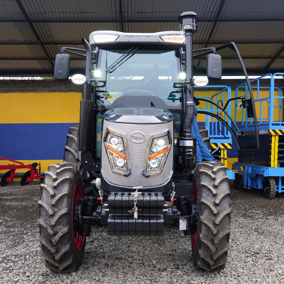 Tractor 4x4 Cabinado 100 HP Turbo A/C
