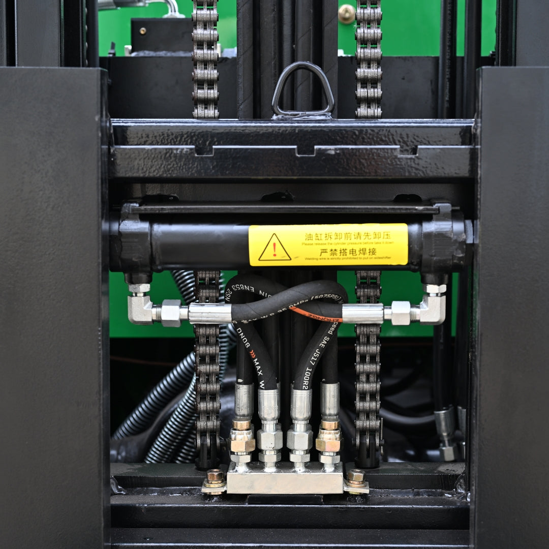 Grúa Horquilla Eléctrica Litio 2500 kg 4.5 m