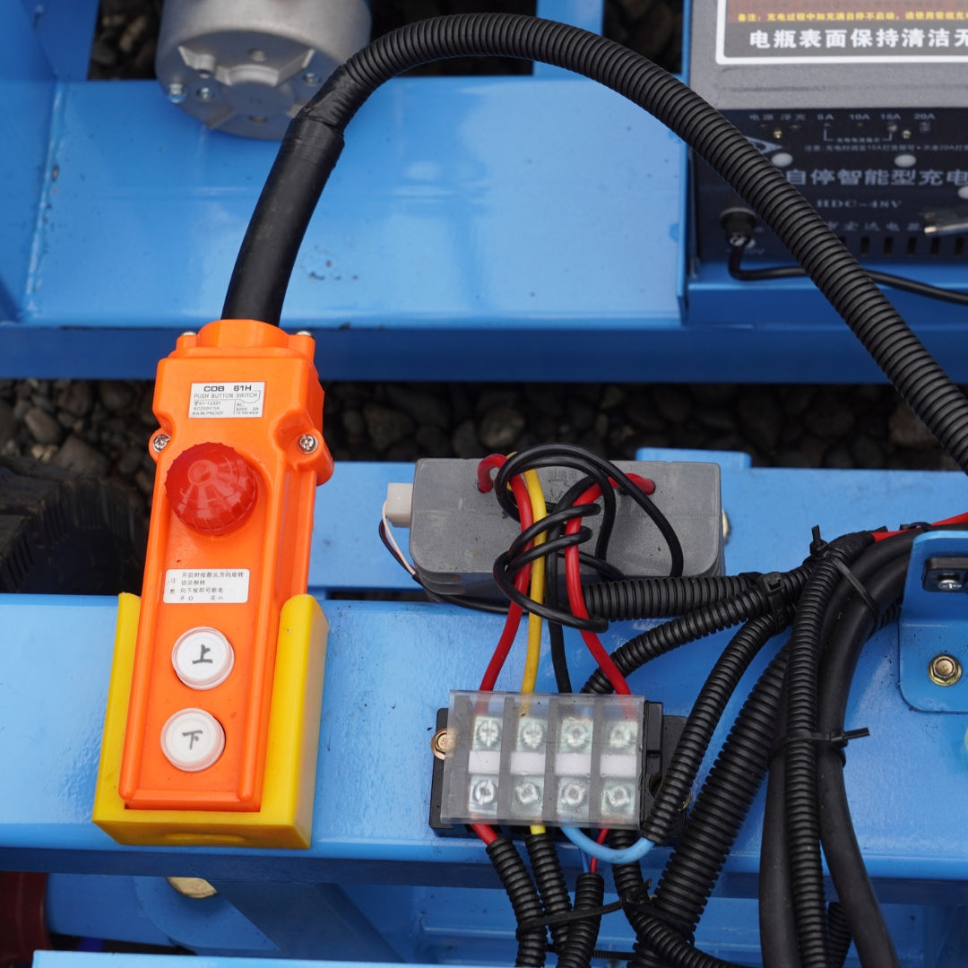 Alza Hombre Tijera 8 Metros Doble Asistencia Eléctrica