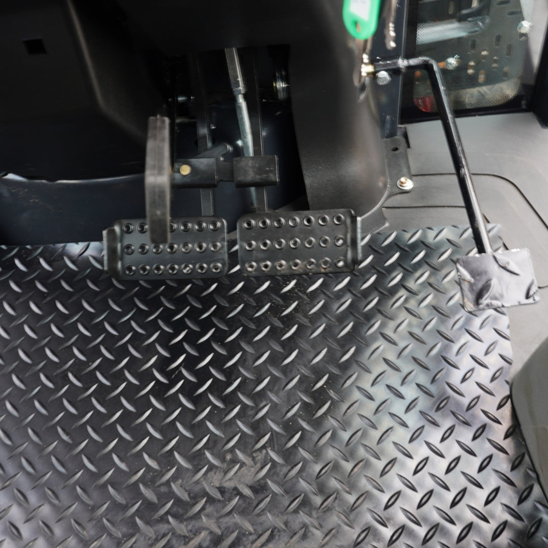 Tractor 4x4 Cabinado 100 HP Turbo A/C