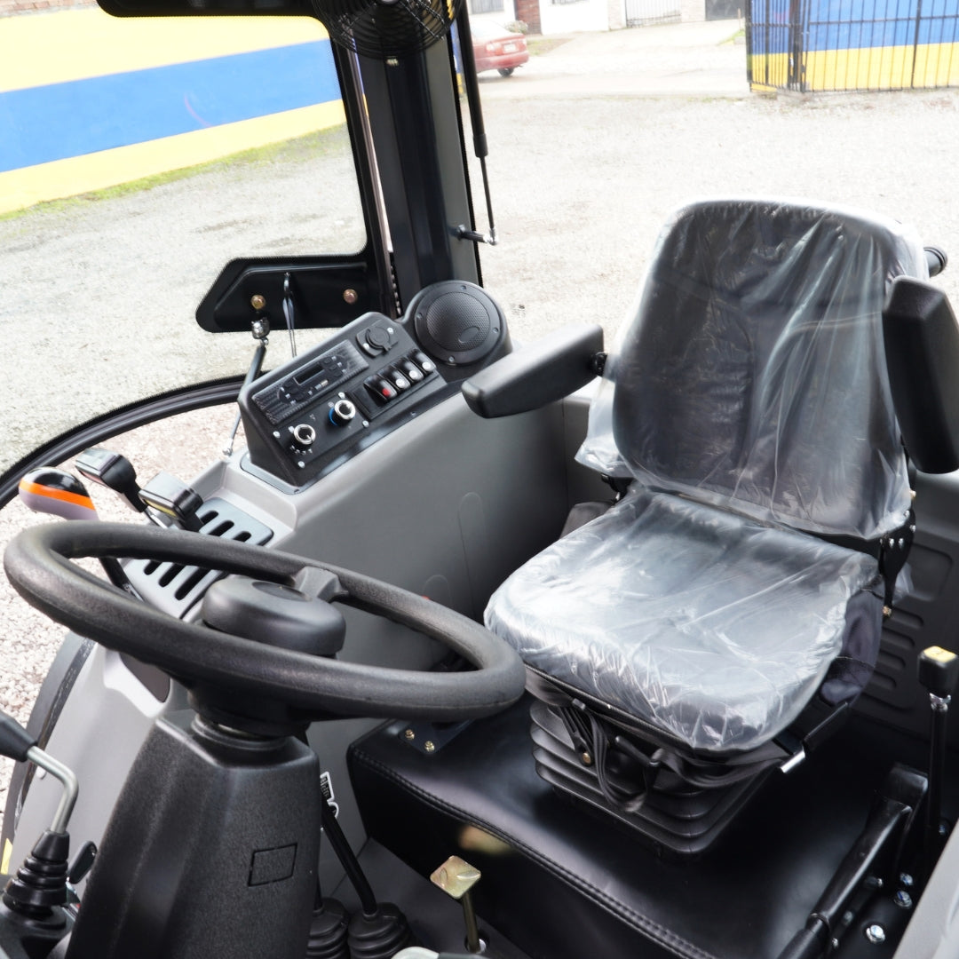 Tractor 4x4 Cabinado 100 HP Turbo A/C
