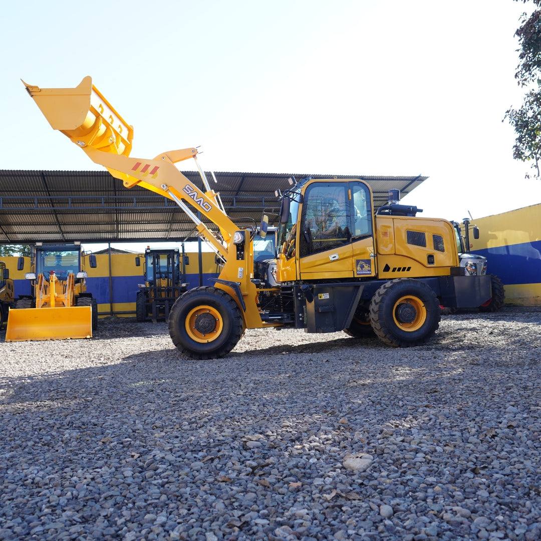 Cargador Frontal Bajo Carga 2000 Kg Turbo