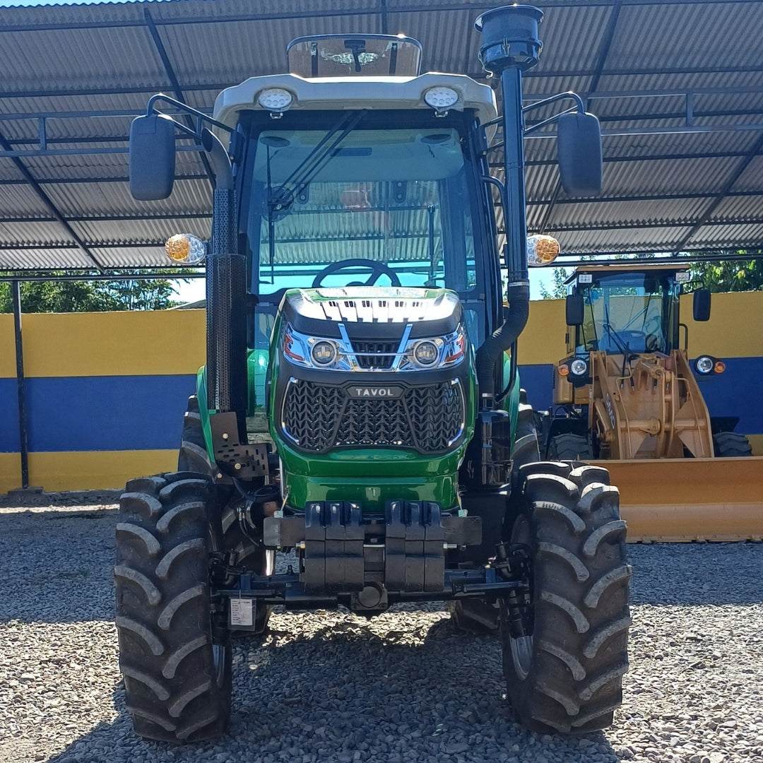 Tractor 4x4 Cabinado 70 HP A/C