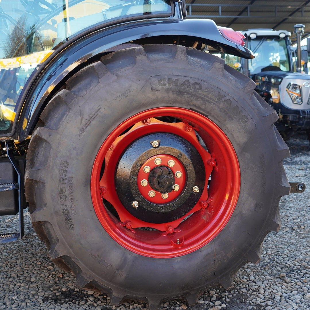 Tractor 4x4 Cabinado 100 HP Turbo A/C