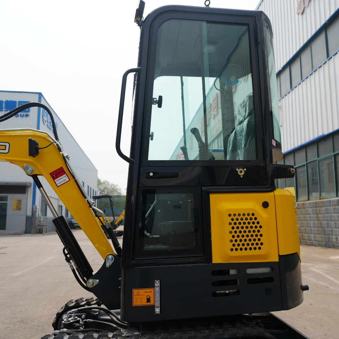 Miniexcavadora SE17 Con Cabina Enfriada Por Agua