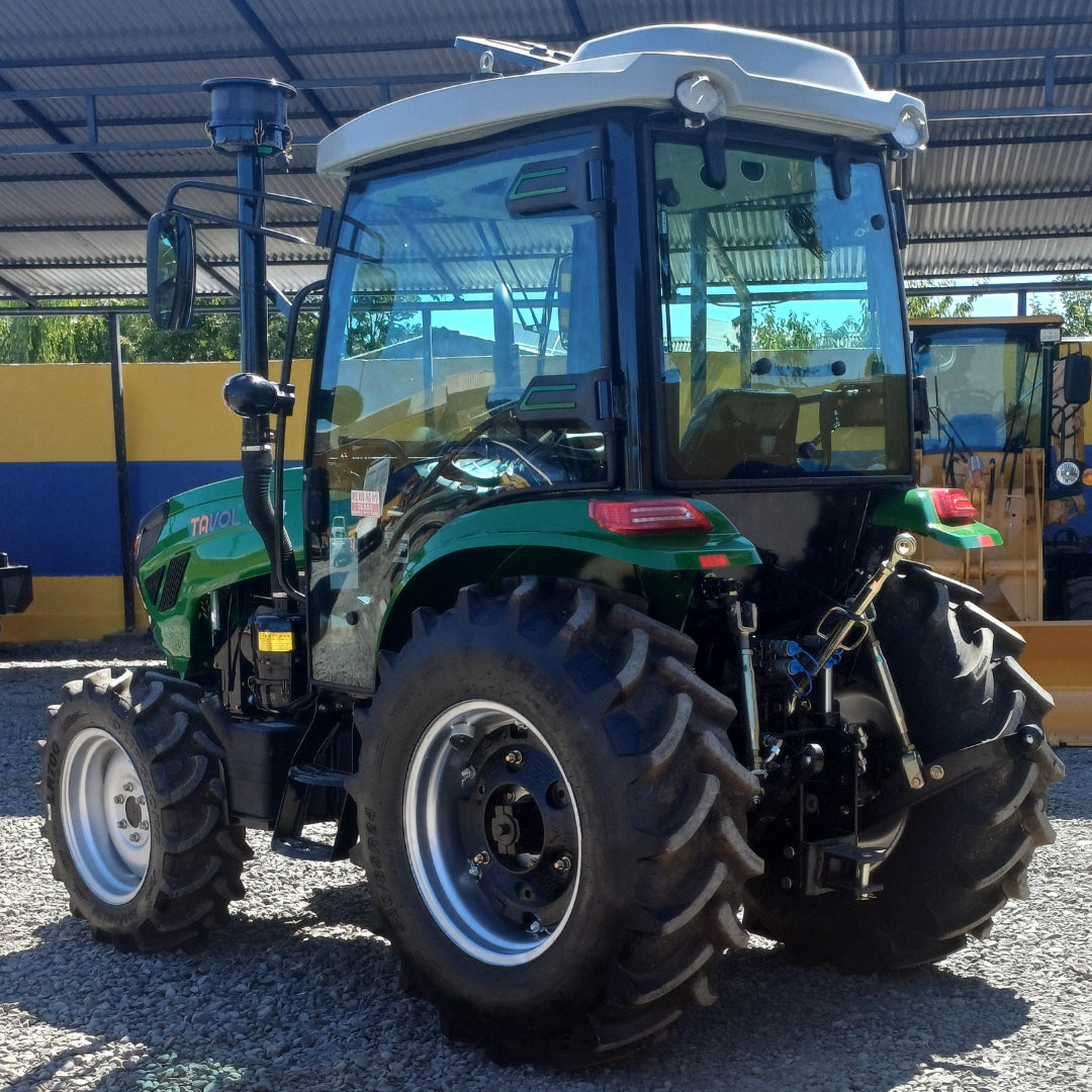 Tractor 4x4 Cabinado 70 HP A/C