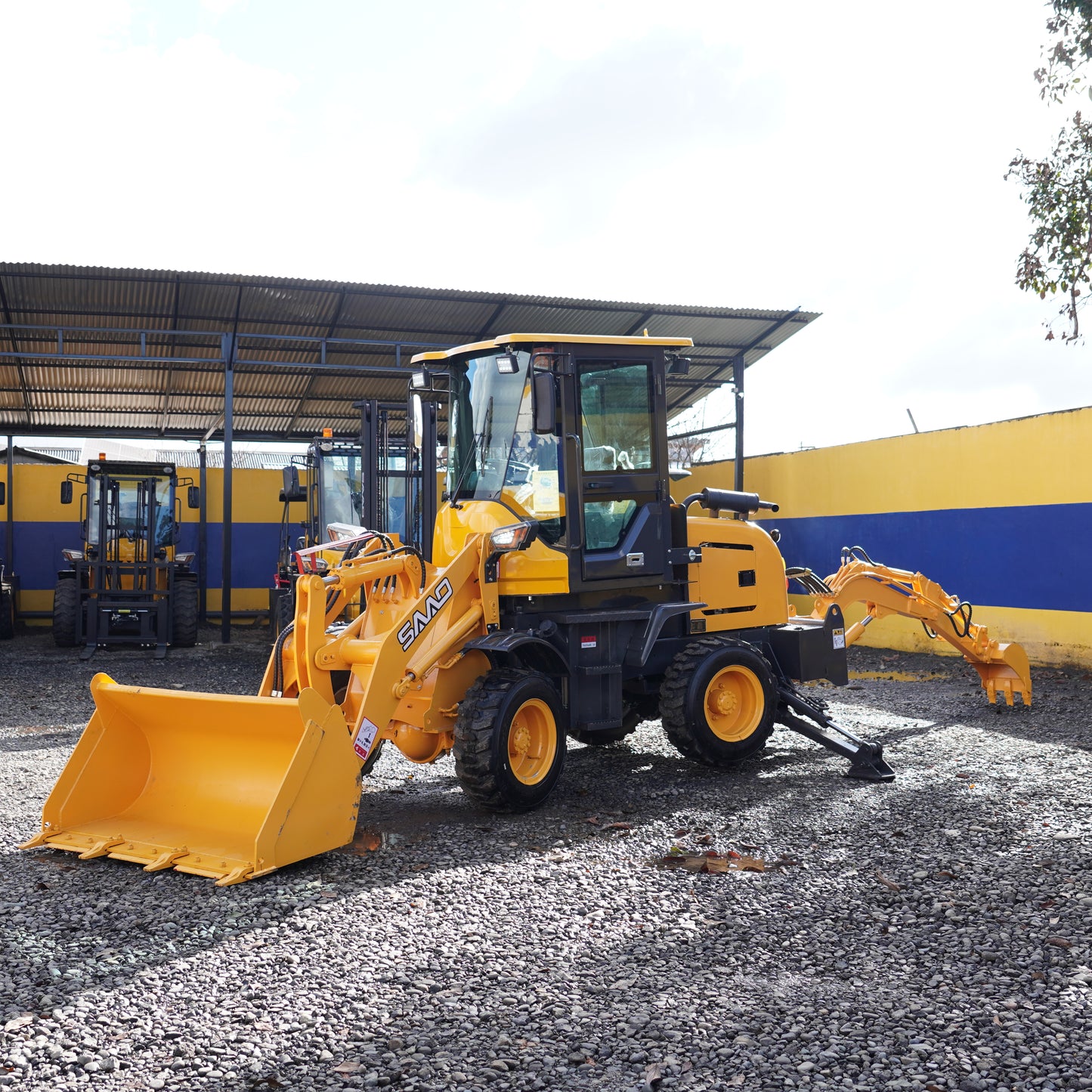 Retroexcavadora Work Carga 1000 Kg
