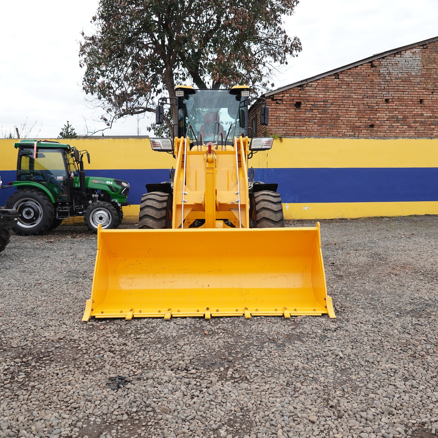 Cargador Frontal SZ925 104 HP Turbo