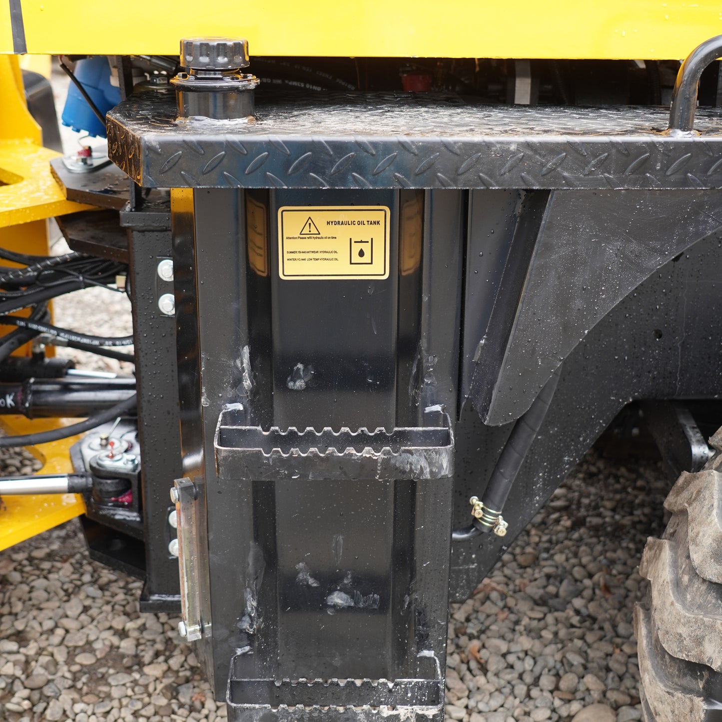 Grúa Horquilla 4x4 Carga 3000 Kg, 4m A/C