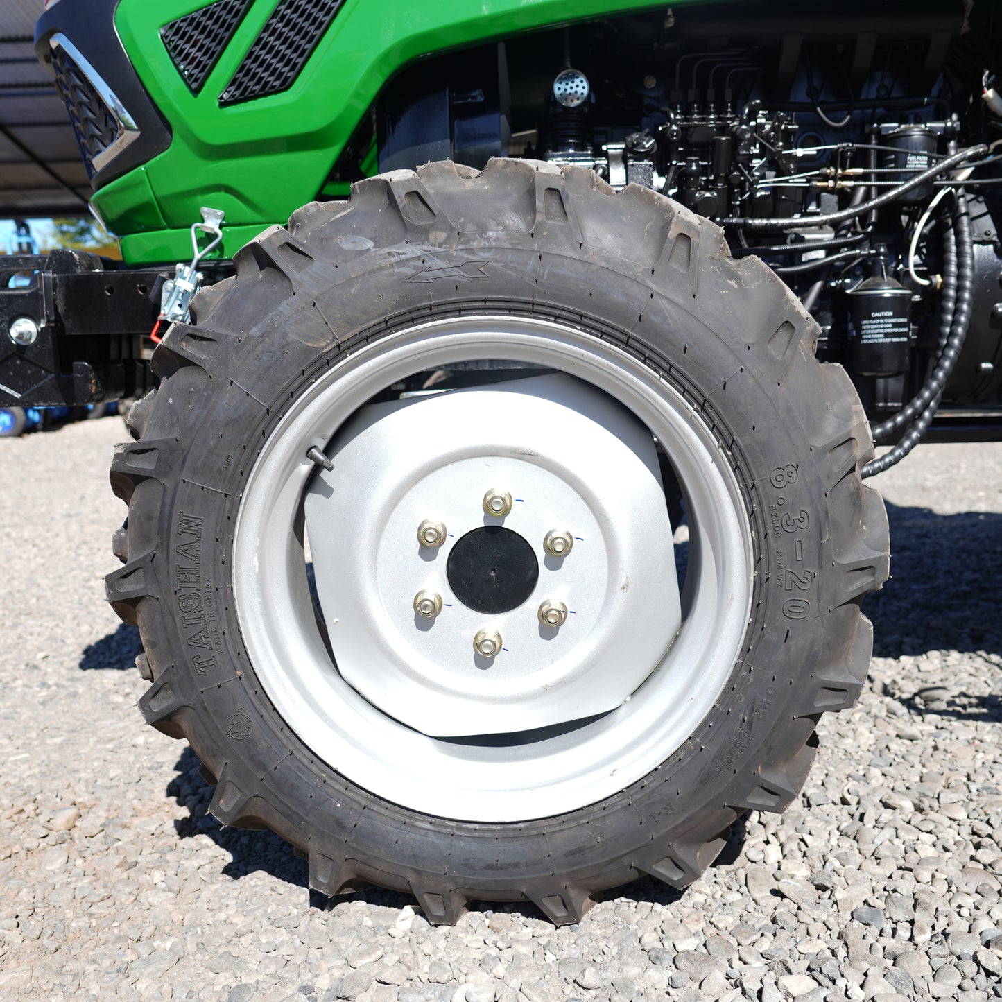 Tractor 4x4 Techo 50 HP