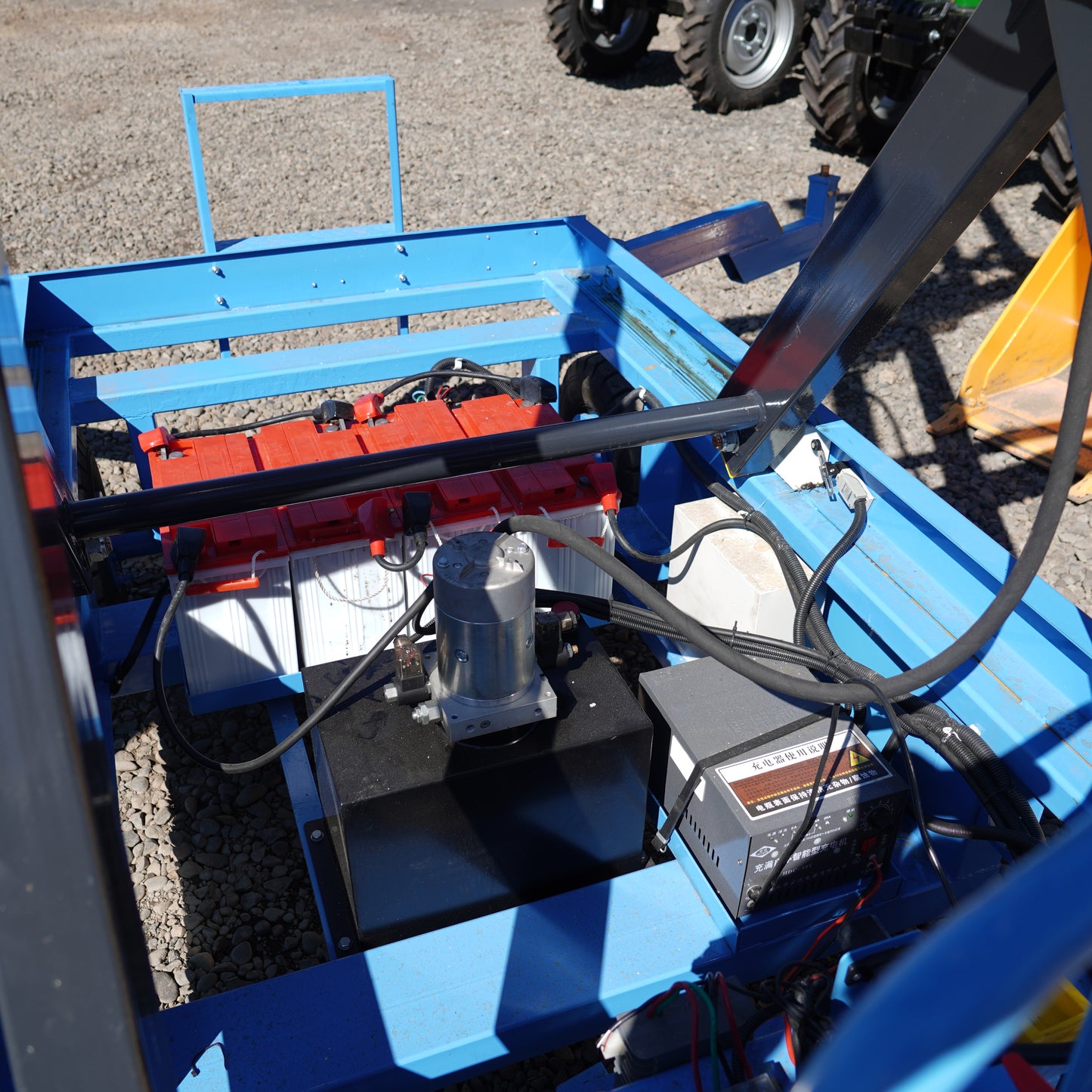 Alza Hombre Tijera 10 Metros Doble Asistencia Eléctrica