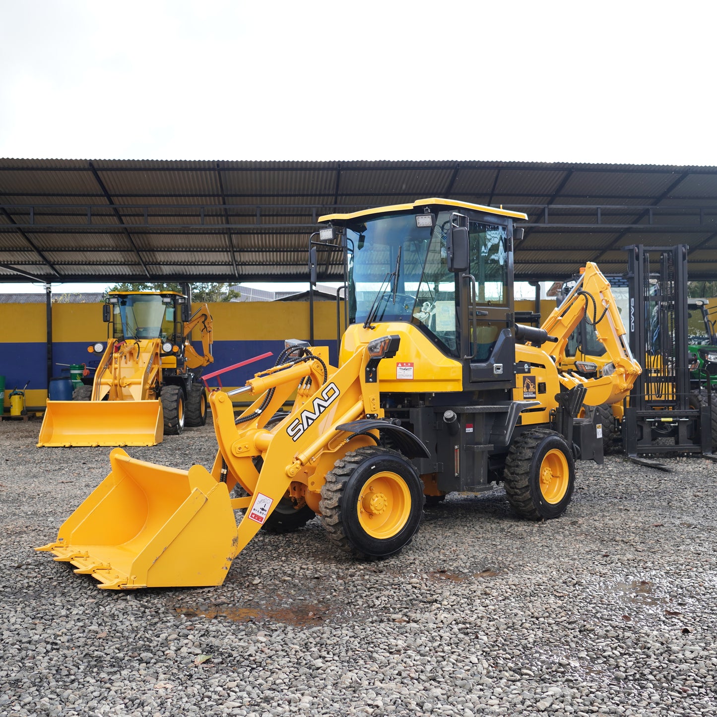 Retroexcavadora Work Carga 1000 Kg