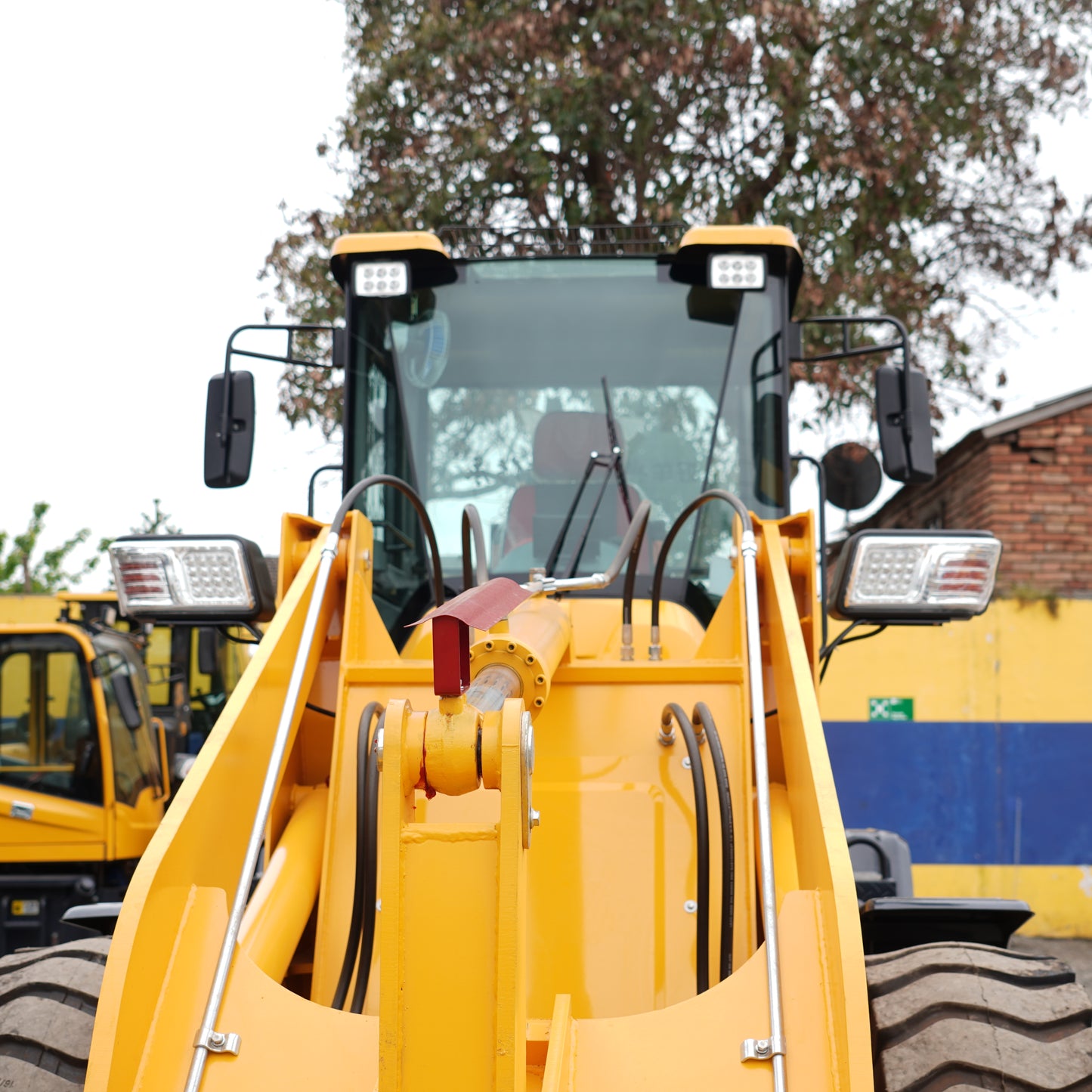 Cargador Frontal SZ930 125 HP Turbo