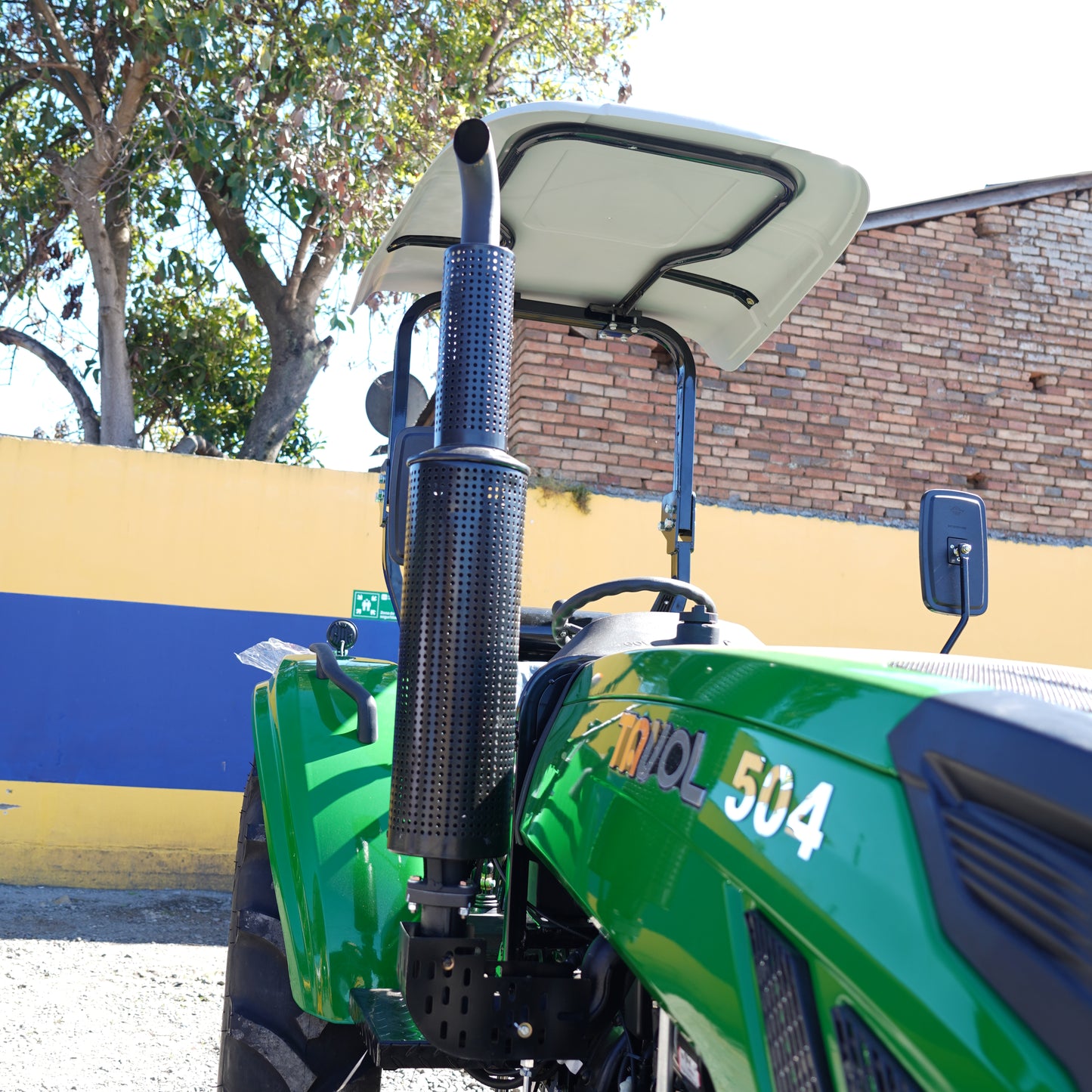 Tractor 4x4 Techo 50 HP