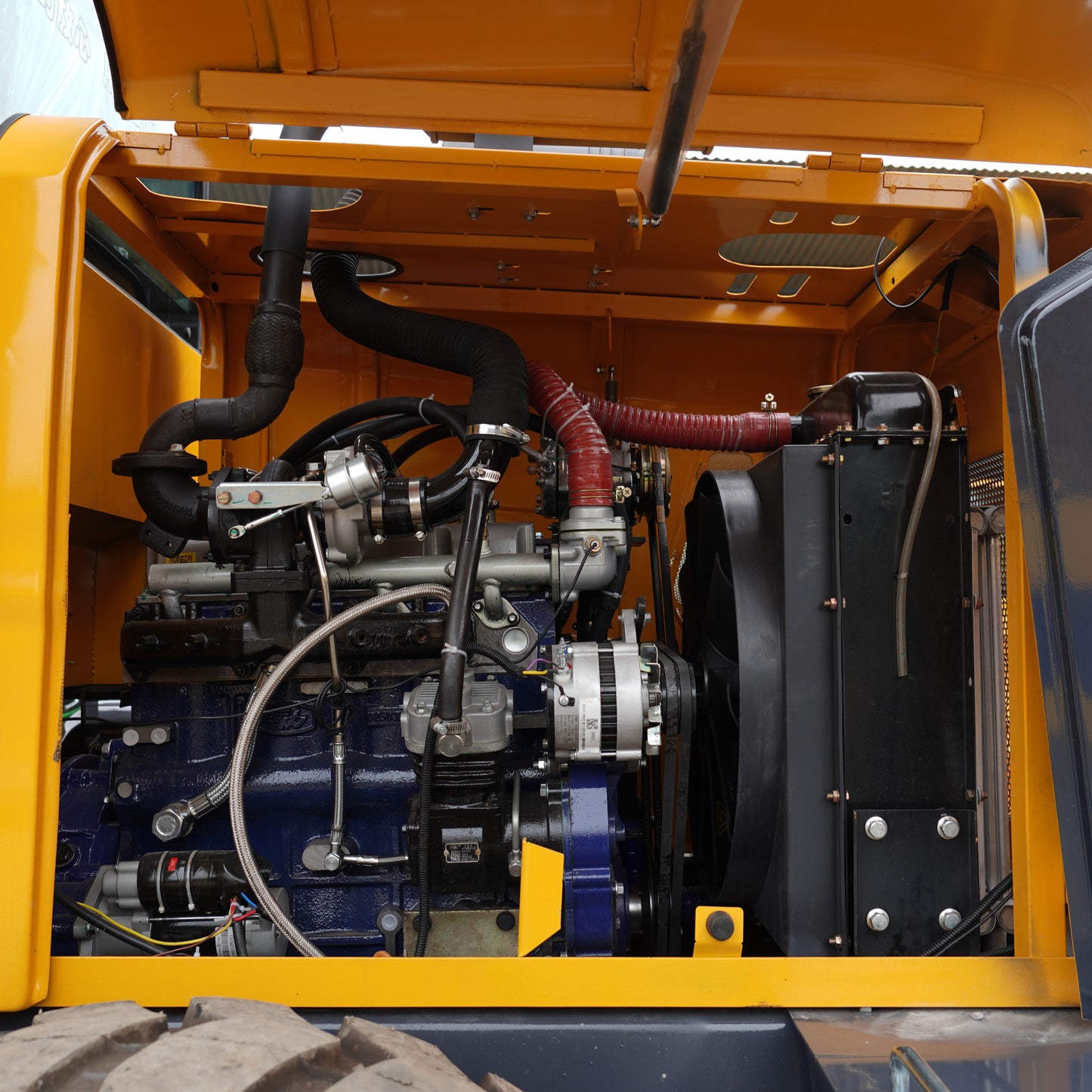 Cargador Frontal SZ930 125 HP Turbo