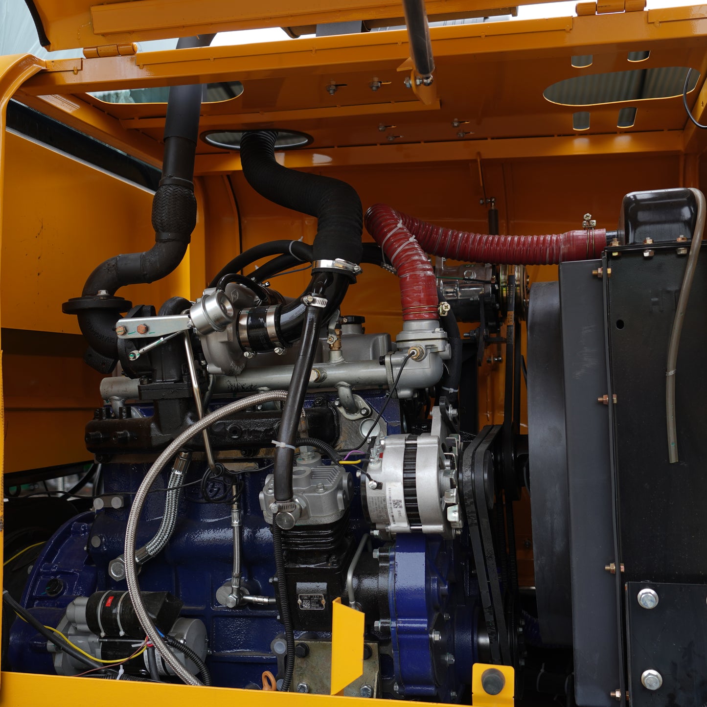 Cargador Frontal SZ930 125 HP Turbo