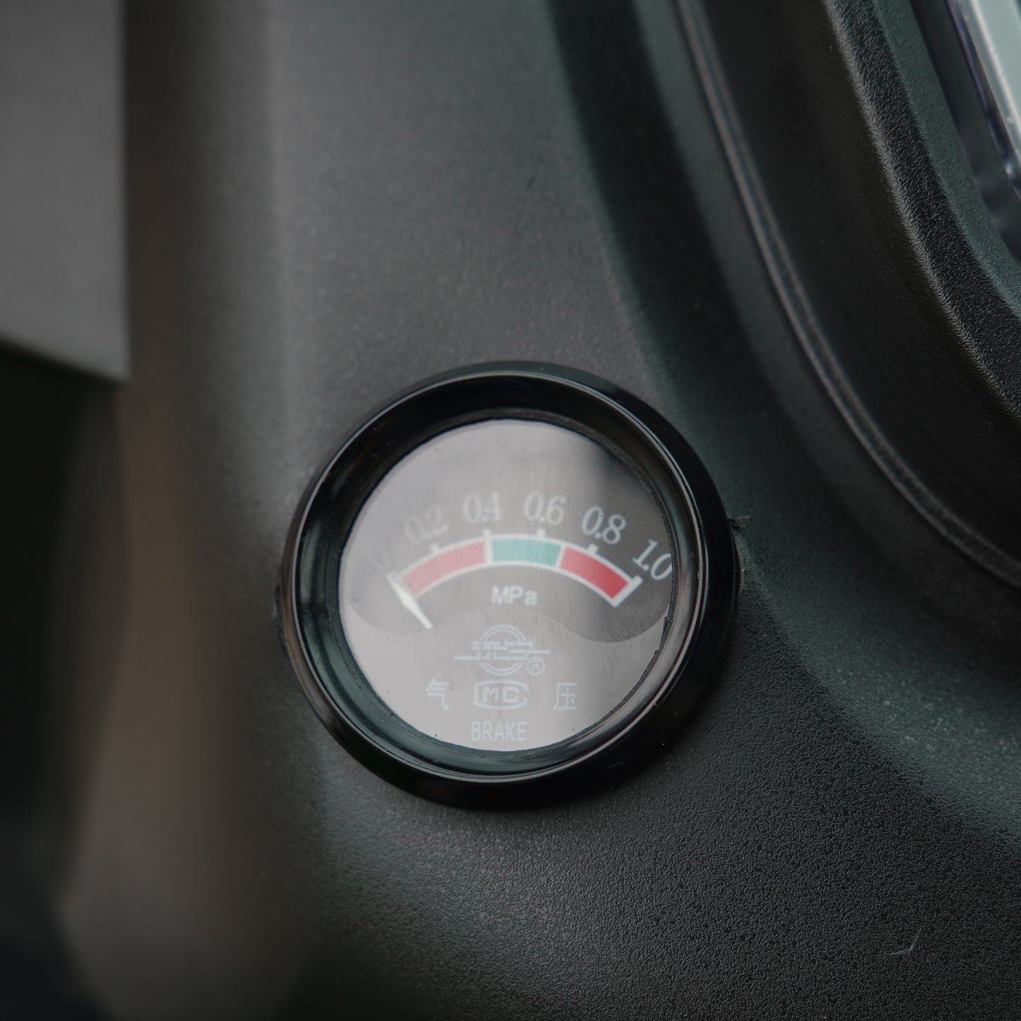 Tractor 4x4 Cabinado 70 HP Turbo A/C