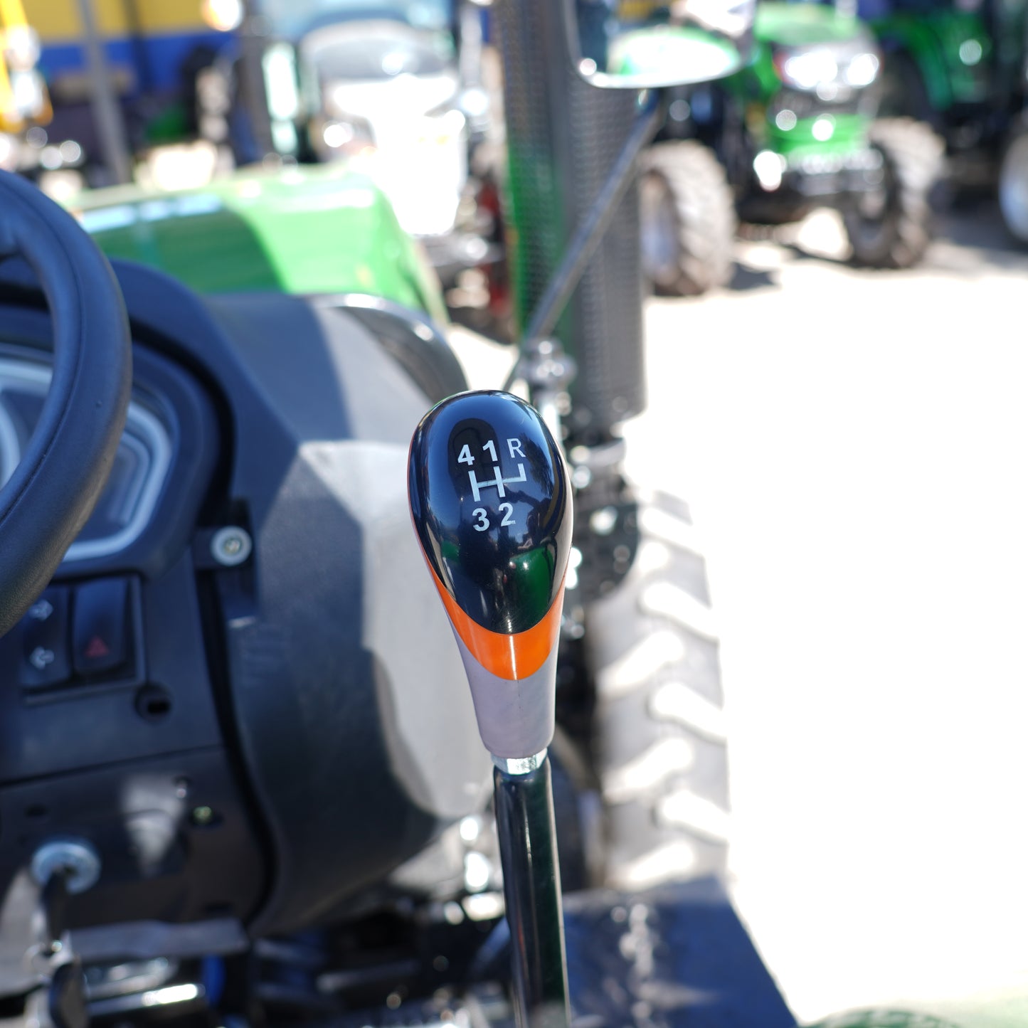 Tractor 4x4 Techo 50 HP