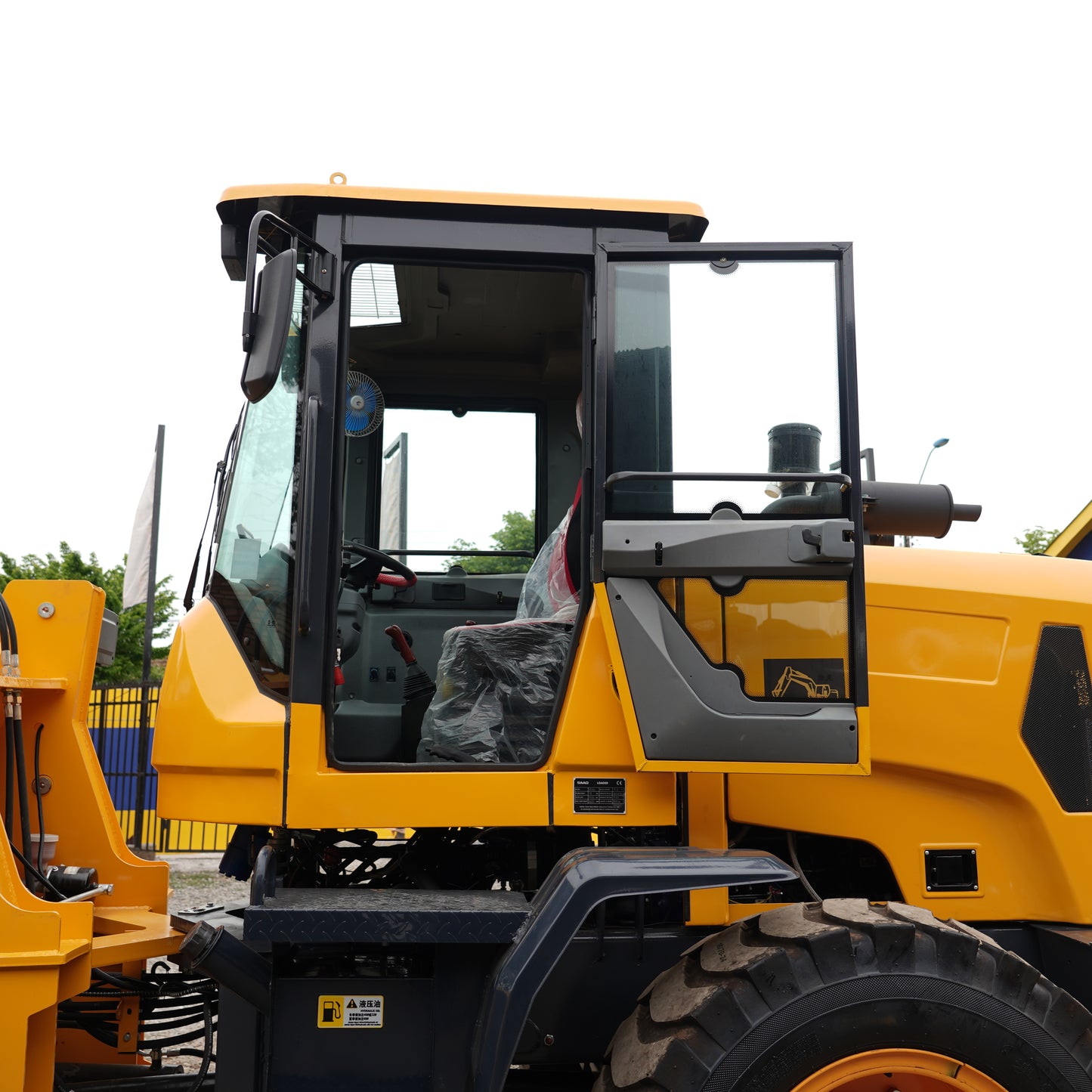 Cargador Frontal SZ930 125 HP Turbo