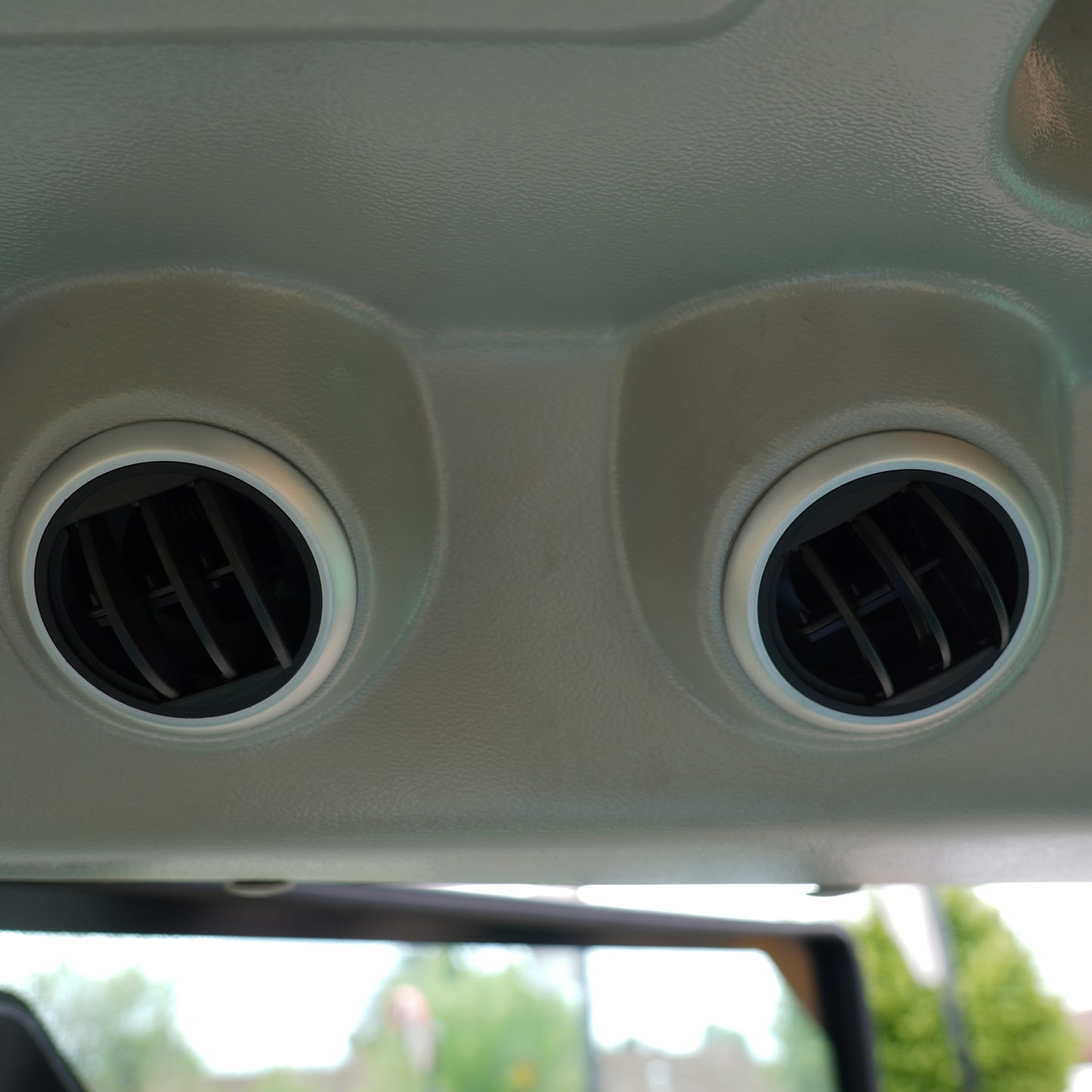 Tractor 4x4 Cabinado 70 HP Turbo A/C