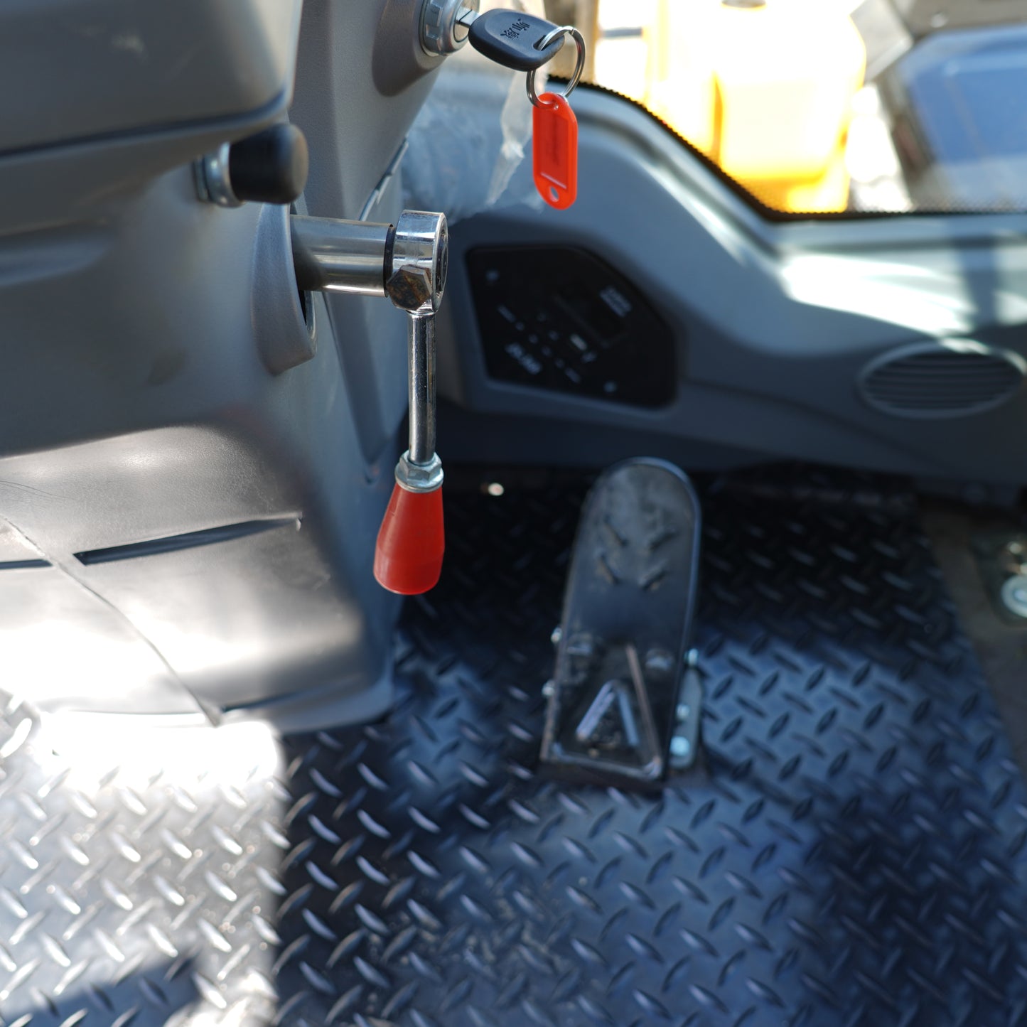 Grúa Horquilla 4x4 Carga 5000 Kg, 4m A/C Turbo