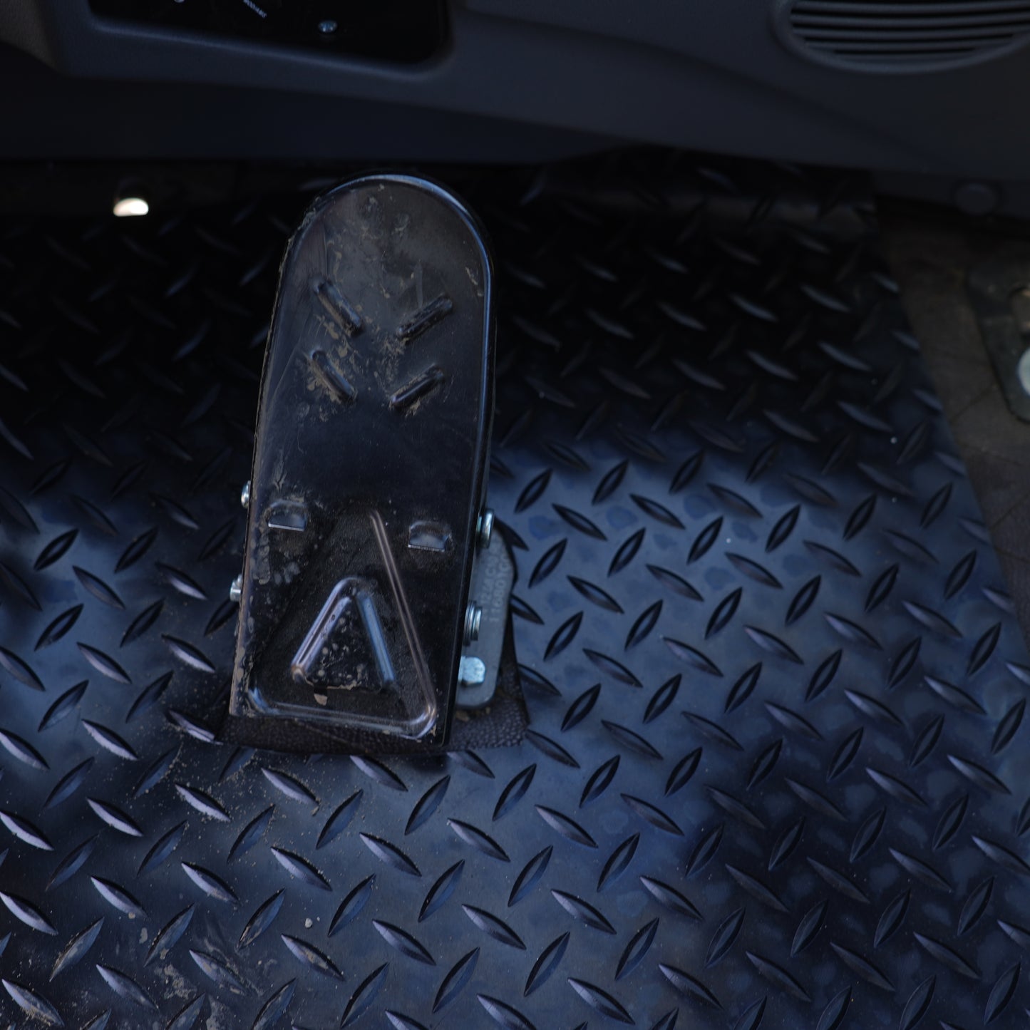 Grúa Horquilla 4x4 Carga 5000 Kg, 4m A/C Turbo