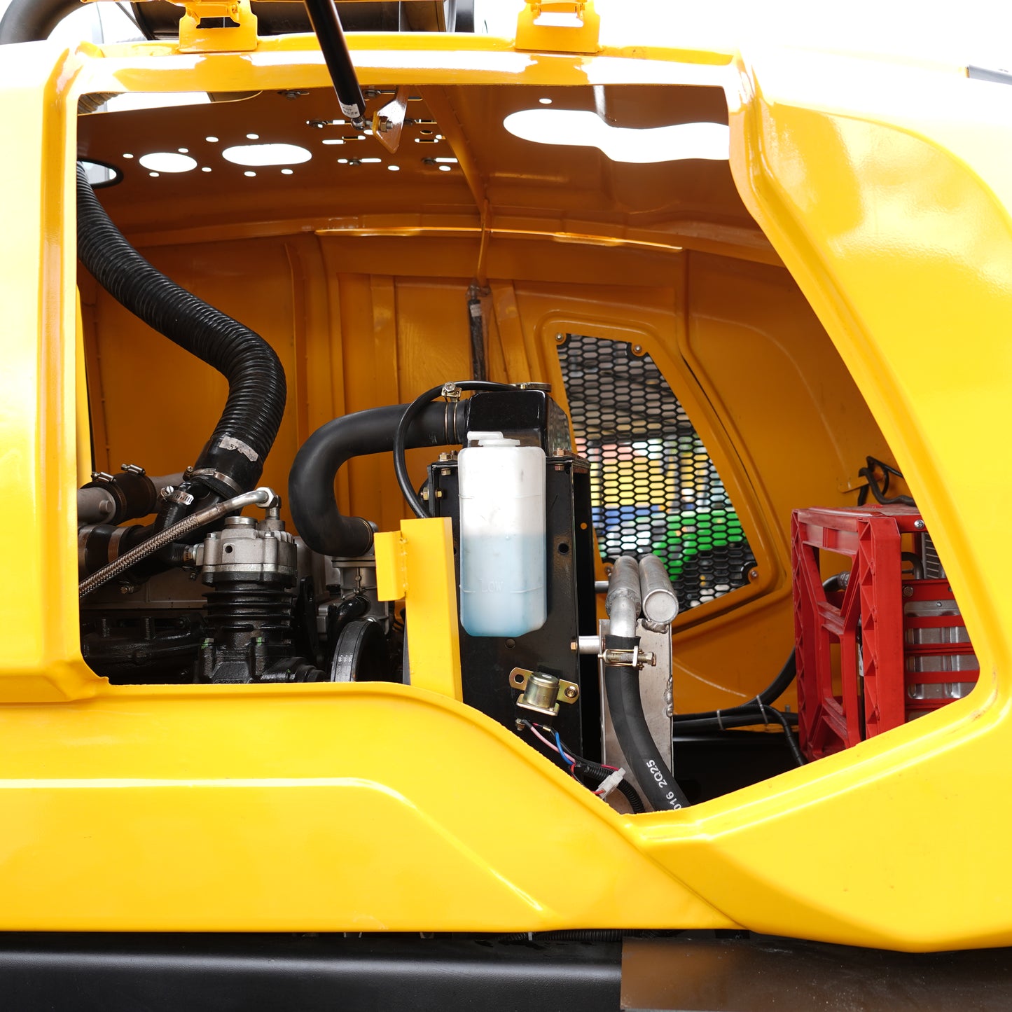 Grúa Horquilla 4x4 Carga 4000 Kg, 4m A/C Turbo