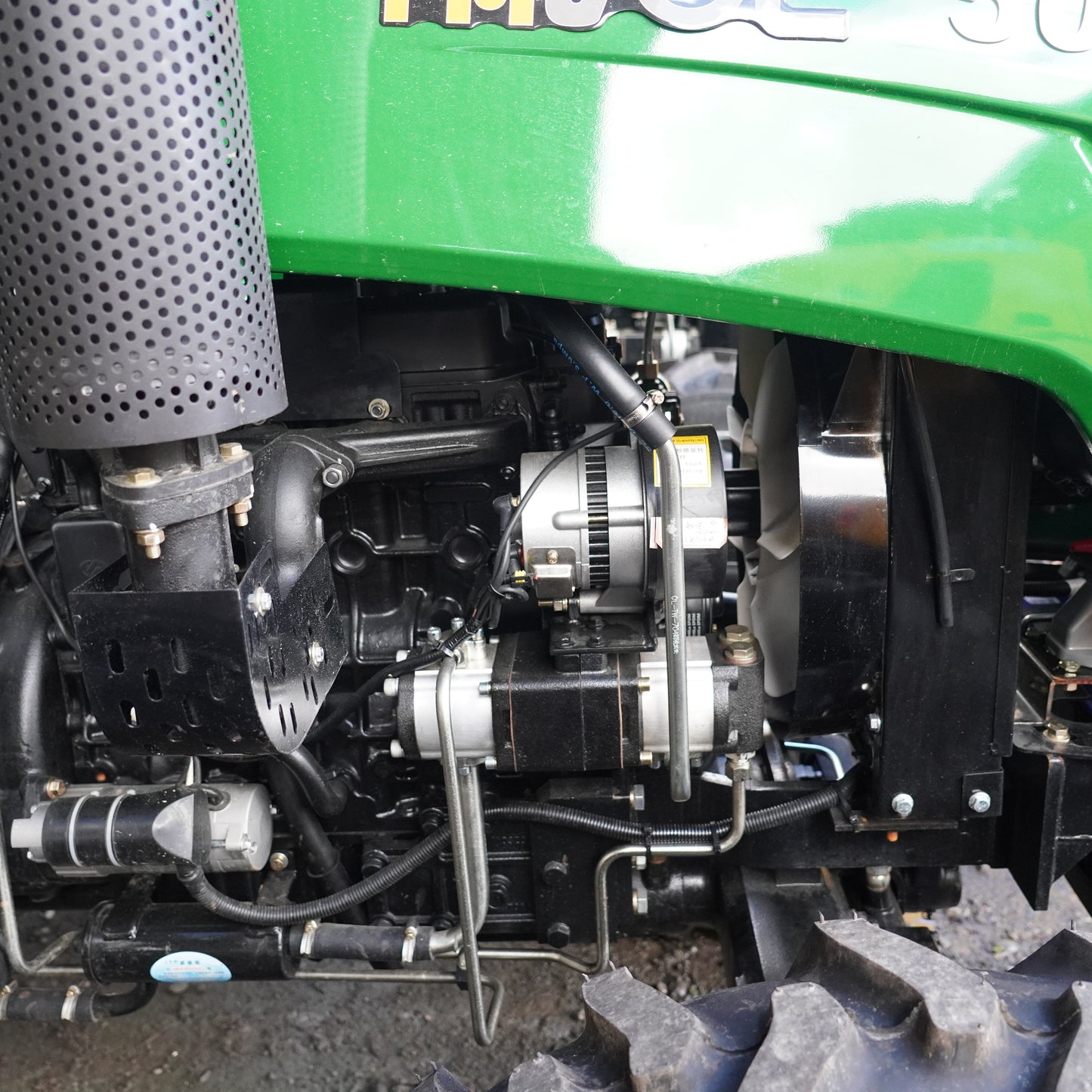 Tractor 4x4 Cabinado 50 HP