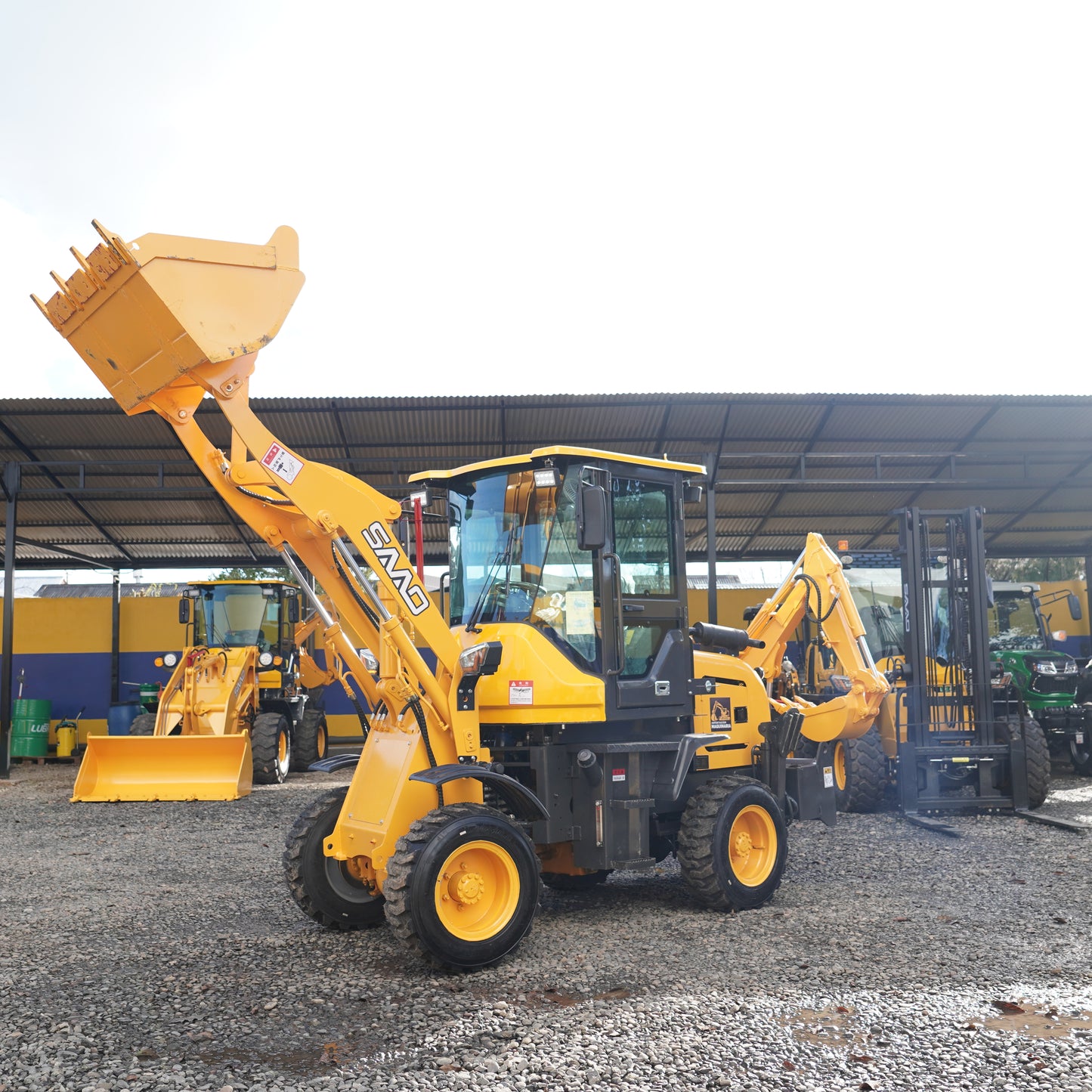 Retroexcavadora Work Carga 1000 Kg